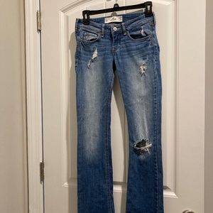Hollister Jean’s Blue Jean color  side 24 inch waist